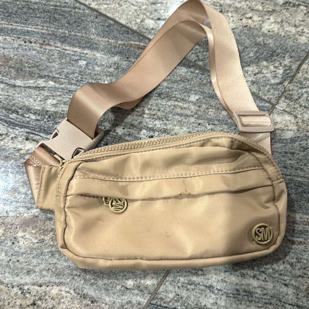 Steve Madden waist bag tan
